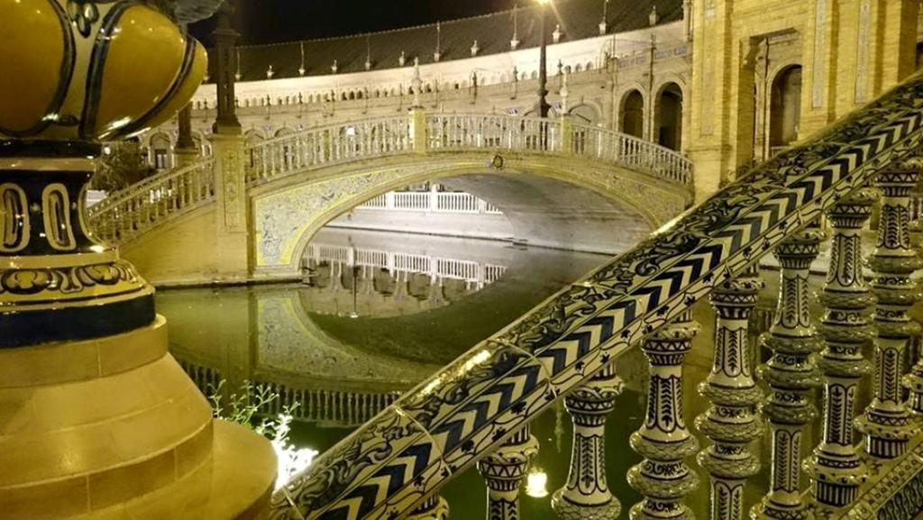 Like Home Sevilla - Museo Екстер'єр фото